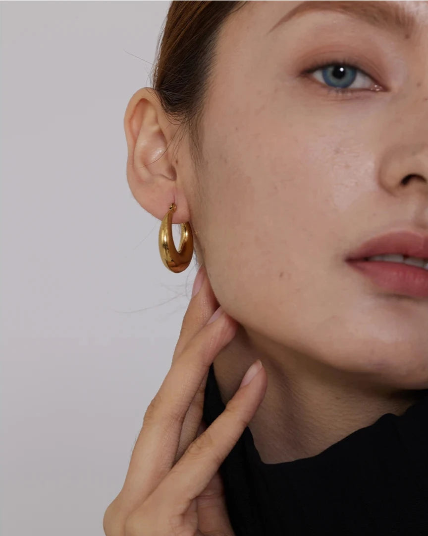 Brinco de Argola Domo Banhado em Ouro 18k