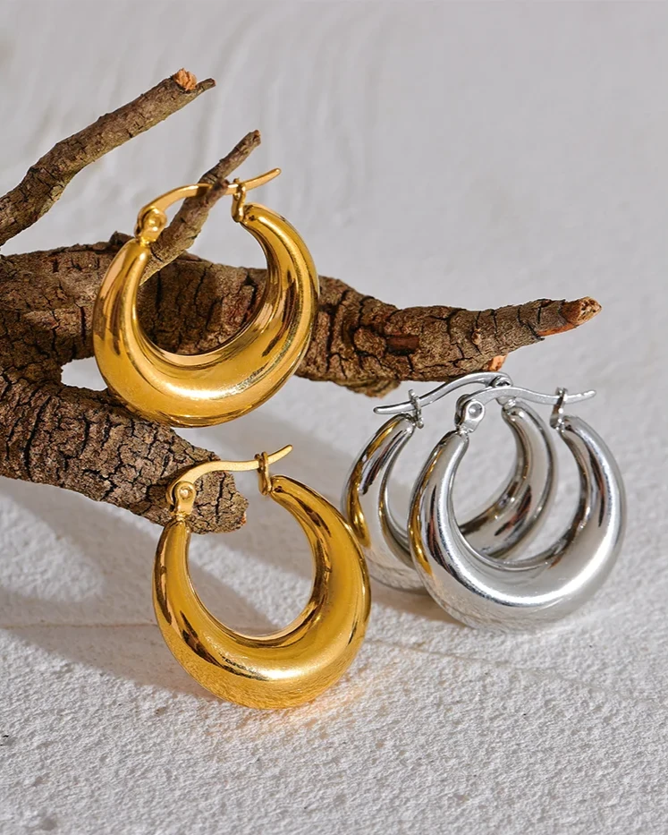 Brinco de Argola Domo Banhado em Ouro 18k