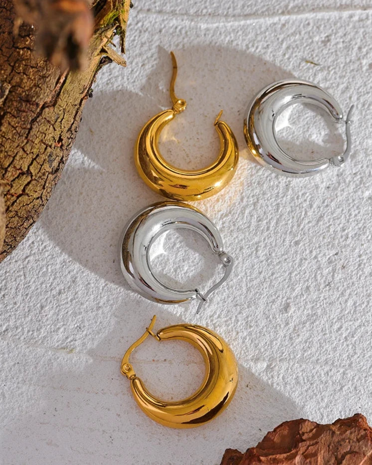 Brinco de Argola Domo Banhado em Ouro 18k